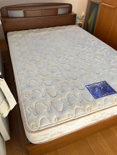 大塚家具 大塚ベッド ダブルベッド 引き出し 宮棚付 ベッドフレーム 