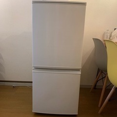 2017年製 シャープ 冷蔵庫