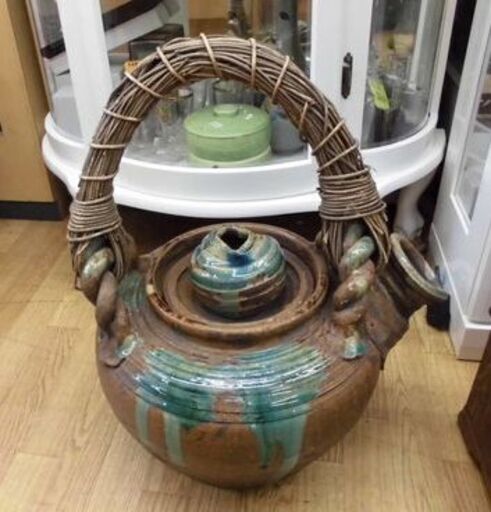 値下げ!茶瓶 大きい急須 昭和レトロ 花生け 大振り土瓶 置物 オブジェ 値下げ!茶瓶 大きい急須 昭和レトロ 花生け 大振り土瓶 置物 オブジェ