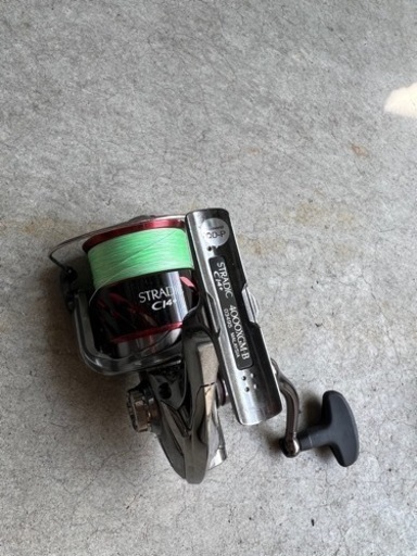 シマノ(SHIMANO) スピニングリール 16 ストラディック CI4+ 4000XGM サーフシーバス 地磯 ヒラスズキ