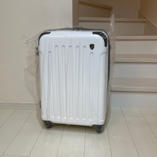 新品  スーツケース Mサイズ  63ℓ