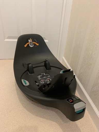 【美品】サイベックスcybex cloudZ2 i-size ベースセット cybex CLOUD Z I-SIZE. Base-Z セットす