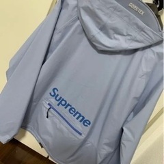 Supremeのジャンパー✩