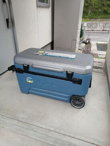 【値下げ】車輪付き大型クーラーボックス