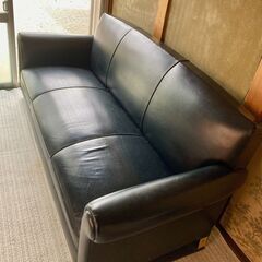 ドイツ製 アンティーク 黒 本革レザー 3人掛けソファー