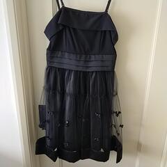 ブラック　ドレス