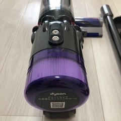 お急ぎを！掃除機　Dyson micro 1.5kg SV21 FF