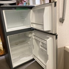 冷凍冷蔵庫　高さ98cm  82L  