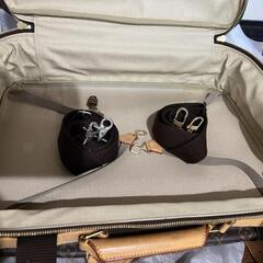 ルイビトン　モノグラムサテライト　スーツケース