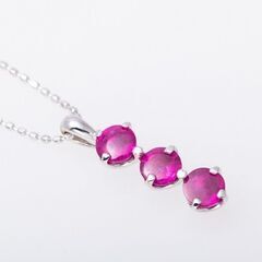 K18WG 3連ルビー ネックレス 品番n21-98