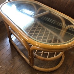 籐のテーブル アジアン家具