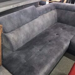 新同品！！！　展示品！！！　５０％ＯＦＦ　カウチソファー　９８，０００円（税込み）