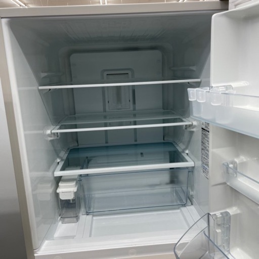#E-68 【ご来店いただける方限定】TOSHIBAの冷蔵庫です！ガラストップドア 2