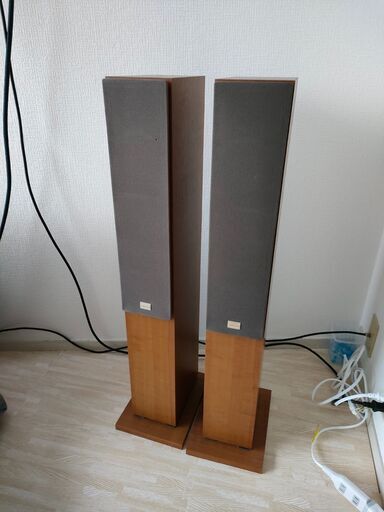 ONKYO D-105F スリム トールボーイ型スピーカー - スピーカー 