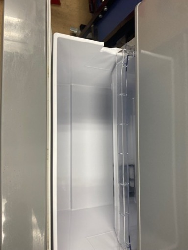 HITACHI 3ドア　17年製冷蔵庫