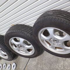 タイヤホイールセット4本　205/60/R16　タイヤコンチネンタル　パンク歴無し　プリウスに履いていました。