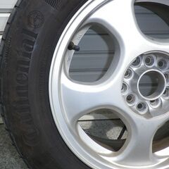 タイヤホイールセット4本　205/60/R16　タイヤコンチネンタル　パンク歴無し　プリウスに履いていました。