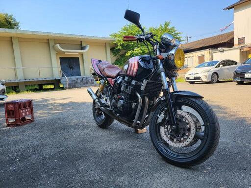 XJR400(4HM)他のサイトで売れました。