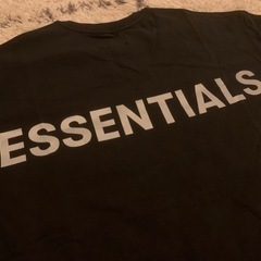 エッセンシャルズ ESSENTIALS FEAR OF GOD