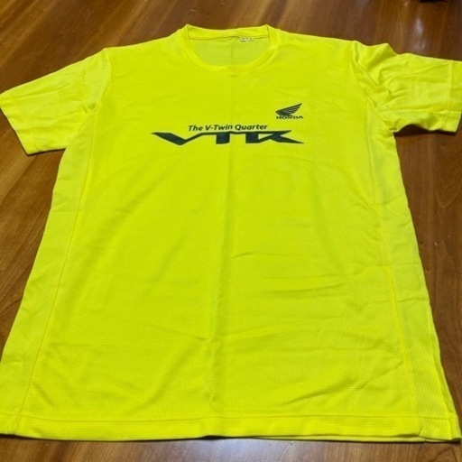 新品 ユニクロ Ut Honda Vtr 速乾tシャツ Mサイズ Pon 大阪難波のスポーツの中古あげます 譲ります ジモティーで不用品の処分