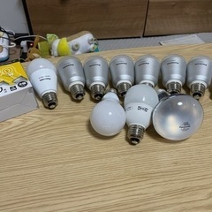 【美品】LED10本＋3本　26口金　