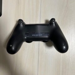 PlayStation 4 ジェット・ブラック 500GB ソフト4本セット