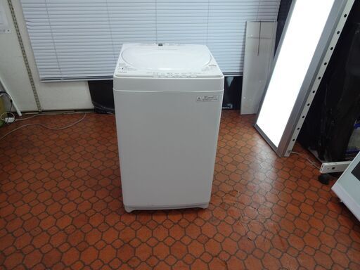 ID 997212　洗濯機　東芝　4.2K　２０１５年製　AW-4S2（W)
