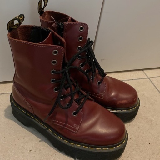 【値下げしました】Dr.Martens ドクターマーチン　ブーツ　UK5