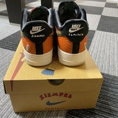 ナイキ　エアフォース1 NIKE AIRFORCE 1 siempre familia  