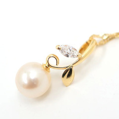 あこや真珠 18Yジルコニア ネックレス