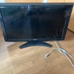 AQUOS 32インチ テレビ