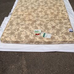 ★5428★東京西川　整圧敷布団　ダブルサイズ　体圧分散　健康マットレス　三つ折　寝具　ベッドマット