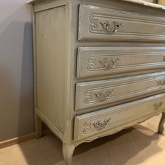 アンティーク家具　猫足　チェスト　ジャビーシック