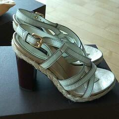 ルイヴィトン　サンダル 未使用に近い