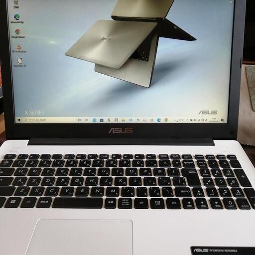 ASUS のノートパソコン美品