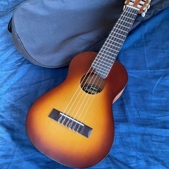 YAMAHA　Guitalele GL1　かわいいミニギター