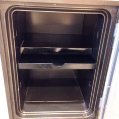 ★5429★shinko　シンコー　耐火金庫　ダイヤル式　鍵2本付　高さ73cm　事務用品　防犯用品