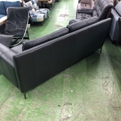 大塚家具　2人掛けレザーソファー