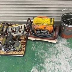 日立　電動ウィンチ　160kg   100V   付属品多数 日立 電動ウィンチ 160kg 100V 付属品多数