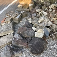 庭石、ブロックなど