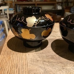 漆碗、蓋つき