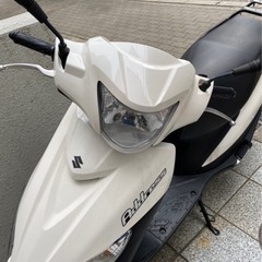 スズキアドレス　白　125cc 新車登録から約1年