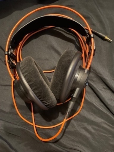ヘッドフォン AKG K712 Pro