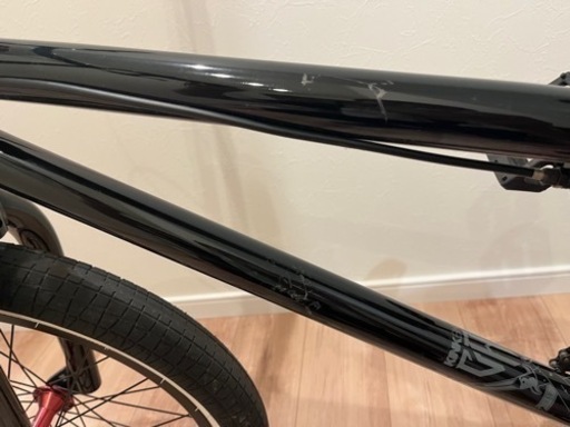 売却済】KINK 2015年モデル GAP 20.5″ GLOSS BLACK/RED TRIM