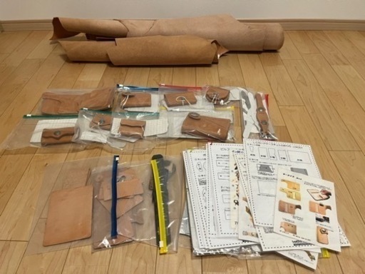 取り引き決まりました。レザークラフト工具 型紙 完成品 レザー