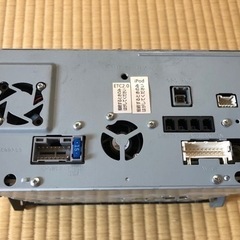 Strada CN-RE05WD 7インチカーナビ