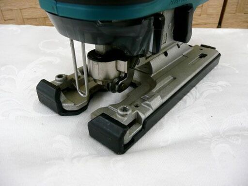 その他 makita 充電式ジグソー JV140D 14.4V 本体のみ 電動工具 マキタ 