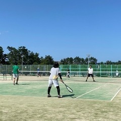5/28(土)9-13時 服部緑地 ソフトテニス  - スポーツ