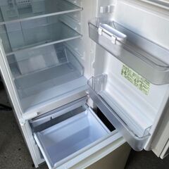 W1204　シャープ　１３７L　2ドア冷蔵庫　2013年　