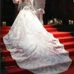 30万以上お得★おまけつき★専門店クリーニング済★ウエディングドレス